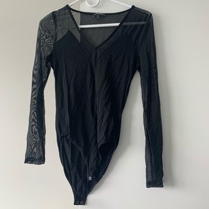 Long sleeve black body suit